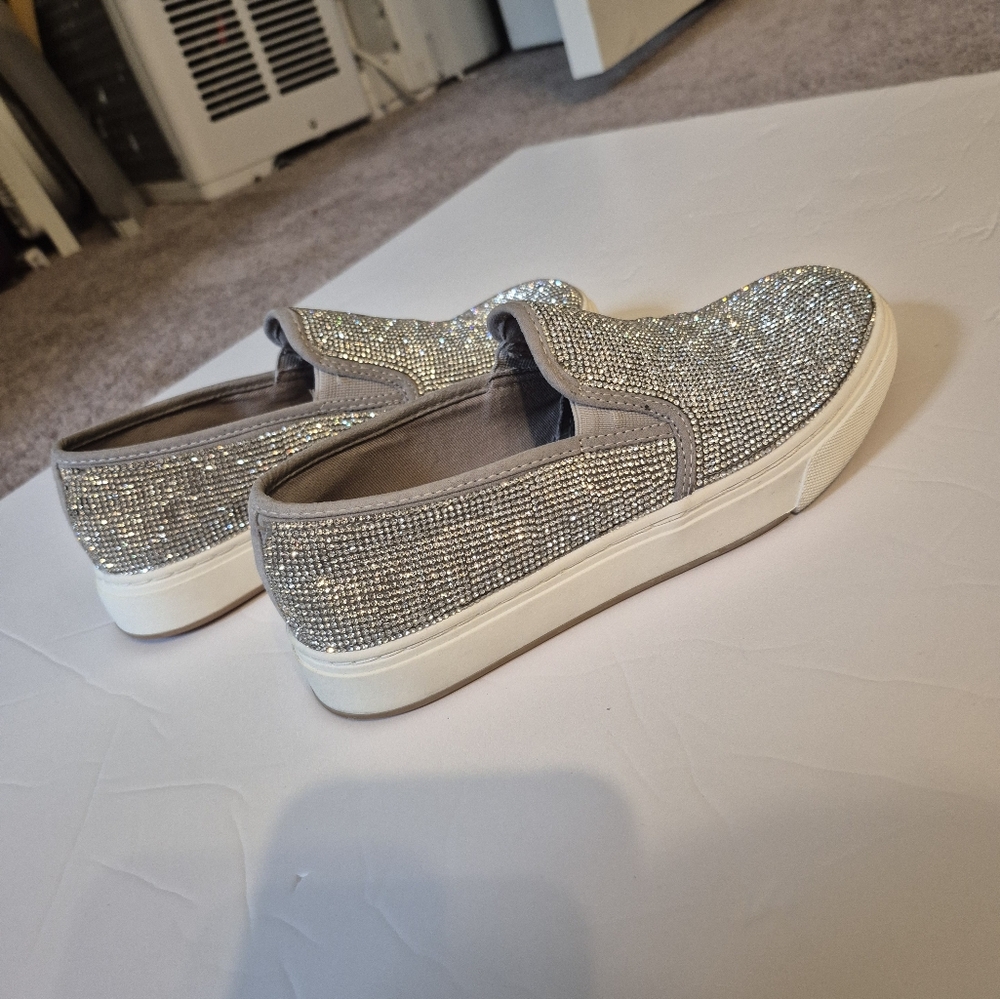 STEVE MADDEN 6.5 Rhinestone Slip On Sneakers - Picture 3 of 5